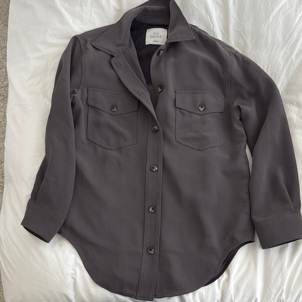 Aritzia THE GANNA™ SHIRT JACKET
101634, Colour: PEPPERCORN GREY,